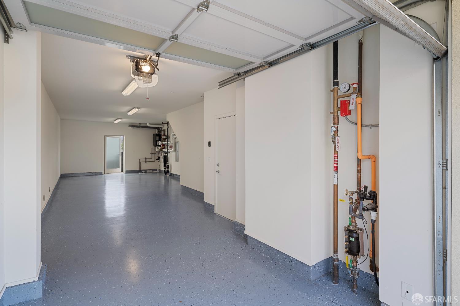Detail Gallery Image 15 of 18 For 89 Kirkwood Ave, San Francisco,  CA 94124 - 3 Beds | 2/1 Baths
