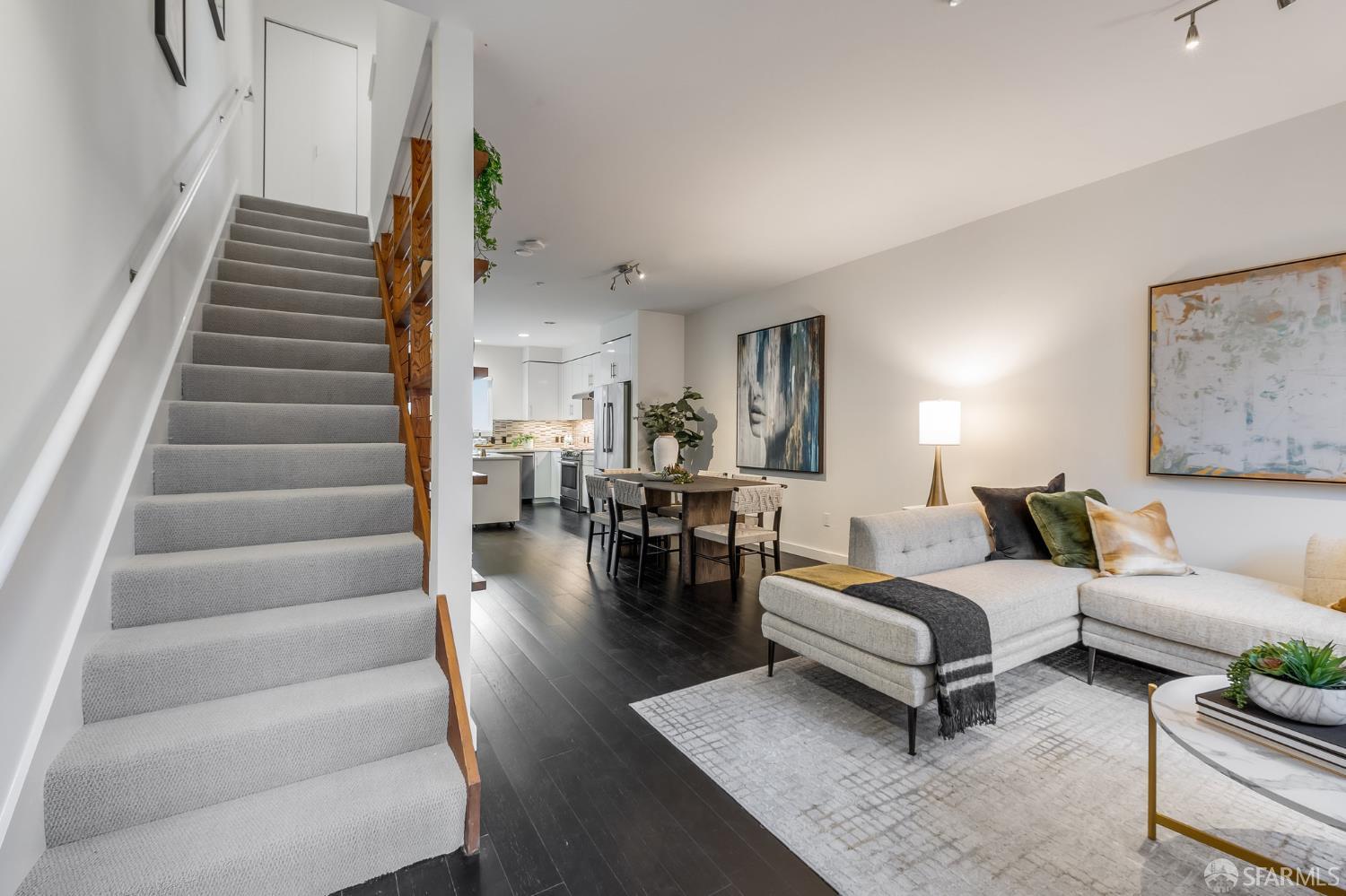 Detail Gallery Image 27 of 72 For 272 Coleman St, San Francisco,  CA 94124 - 3 Beds | 2/1 Baths
