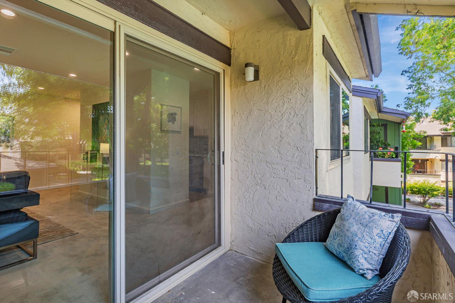 Detail Gallery Image 28 of 43 For 777 San Antonio Rd #14,  Palo Alto,  CA 94303 - 2 Beds | 1 Baths