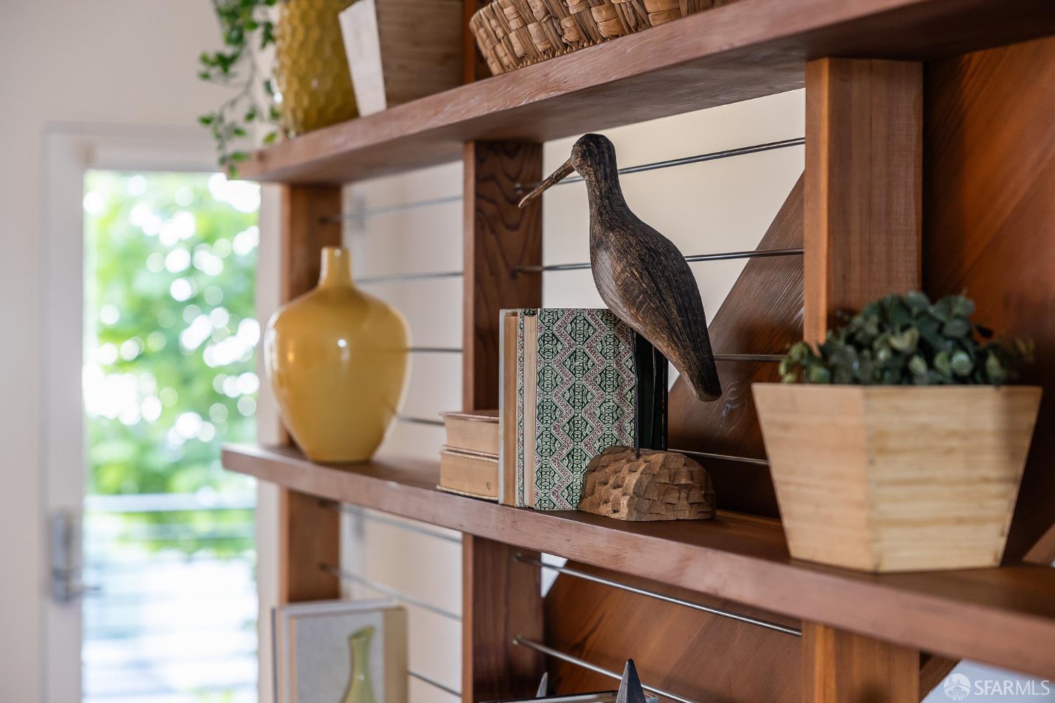 Detail Gallery Image 10 of 72 For 272 Coleman St, San Francisco,  CA 94124 - 3 Beds | 2/1 Baths