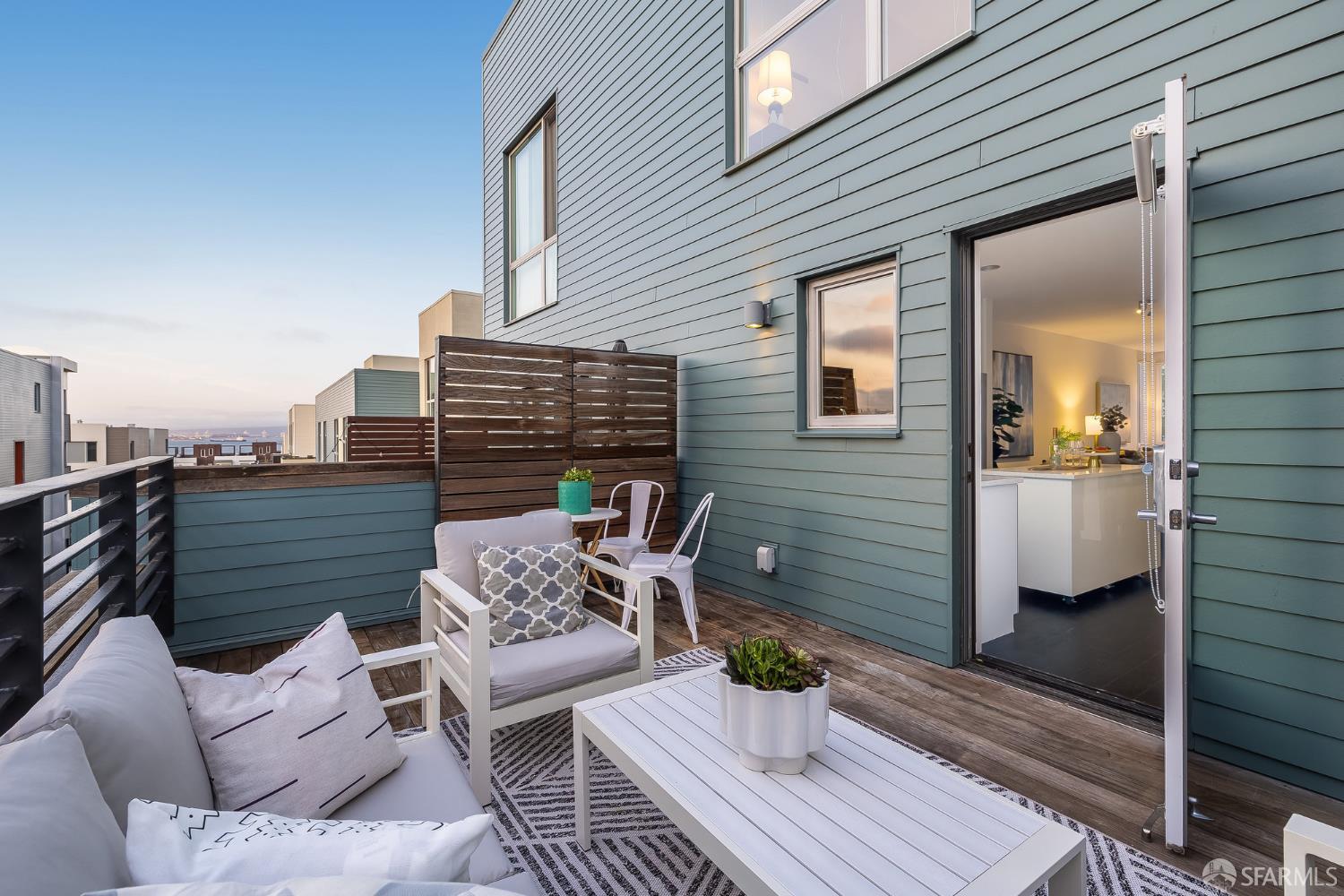 Detail Gallery Image 26 of 72 For 272 Coleman St, San Francisco,  CA 94124 - 3 Beds | 2/1 Baths