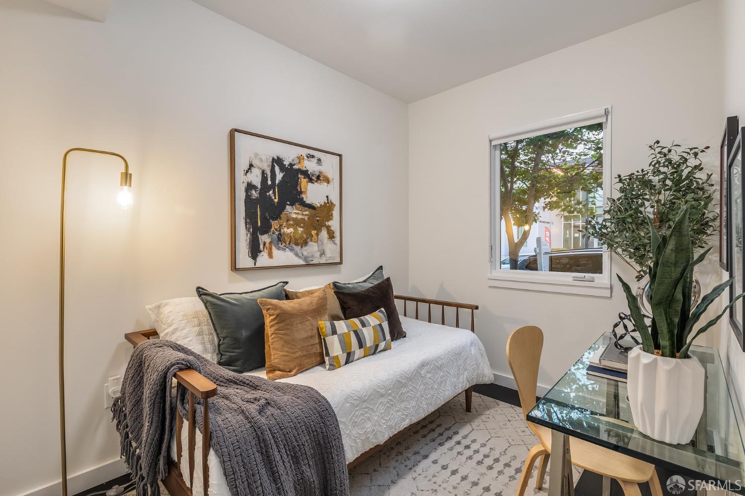Detail Gallery Image 44 of 72 For 272 Coleman St, San Francisco,  CA 94124 - 3 Beds | 2/1 Baths