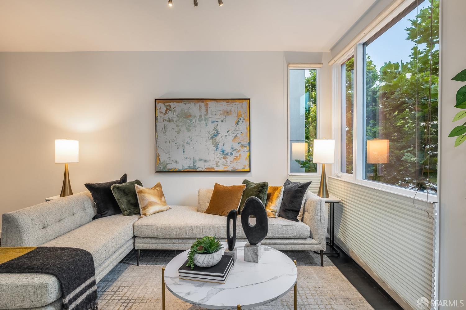 Detail Gallery Image 12 of 72 For 272 Coleman St, San Francisco,  CA 94124 - 3 Beds | 2/1 Baths