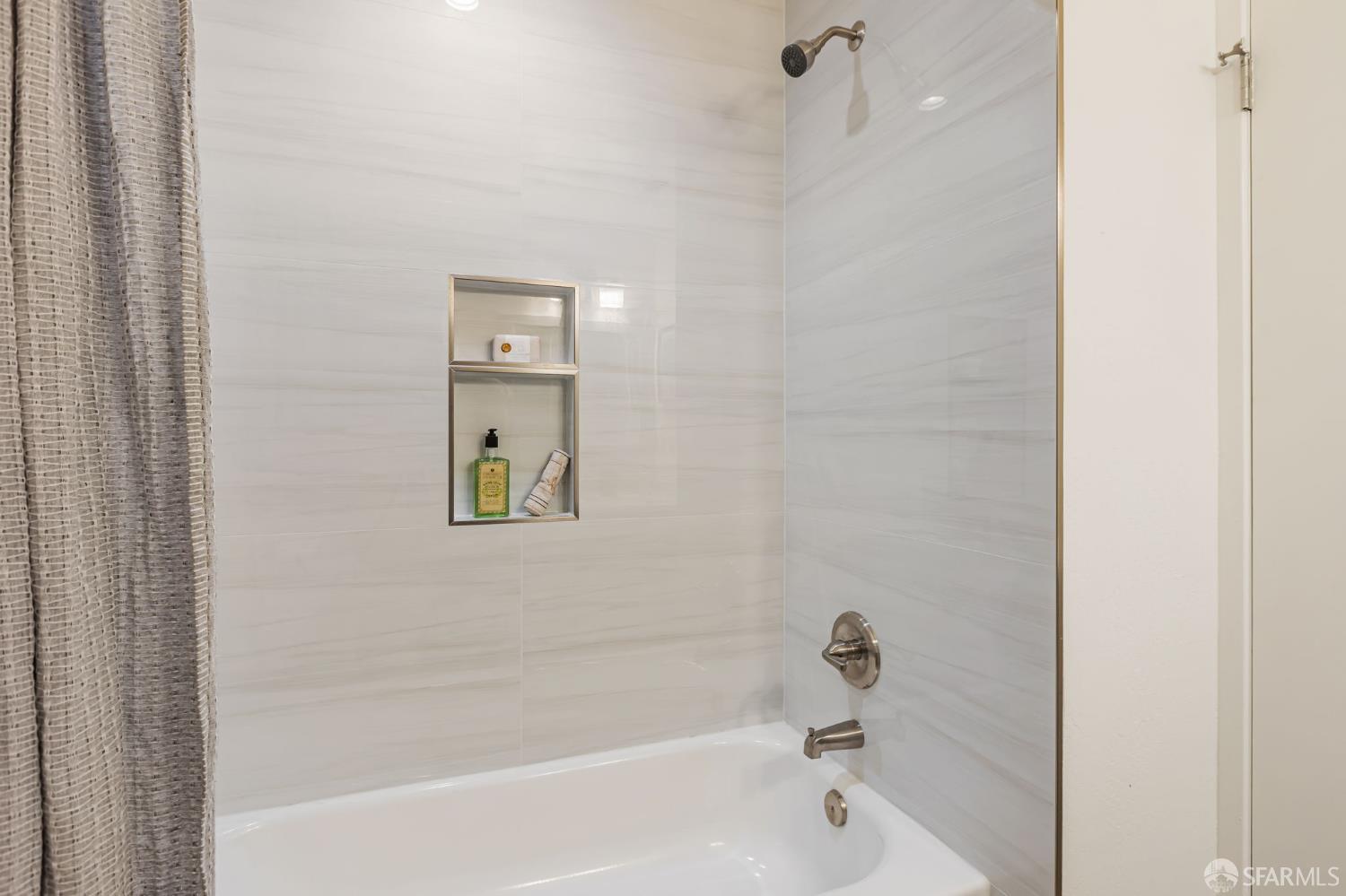 Detail Gallery Image 25 of 43 For 777 San Antonio Rd #14,  Palo Alto,  CA 94303 - 2 Beds | 1 Baths