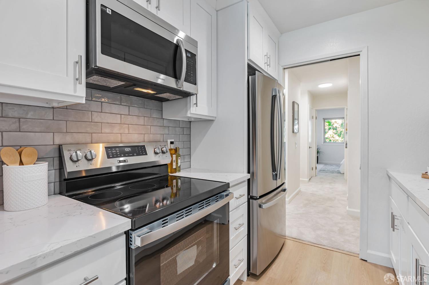 Detail Gallery Image 5 of 43 For 777 San Antonio Rd #14,  Palo Alto,  CA 94303 - 2 Beds | 1 Baths