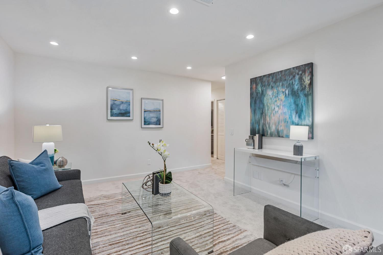 Detail Gallery Image 4 of 43 For 777 San Antonio Rd #14,  Palo Alto,  CA 94303 - 2 Beds | 1 Baths
