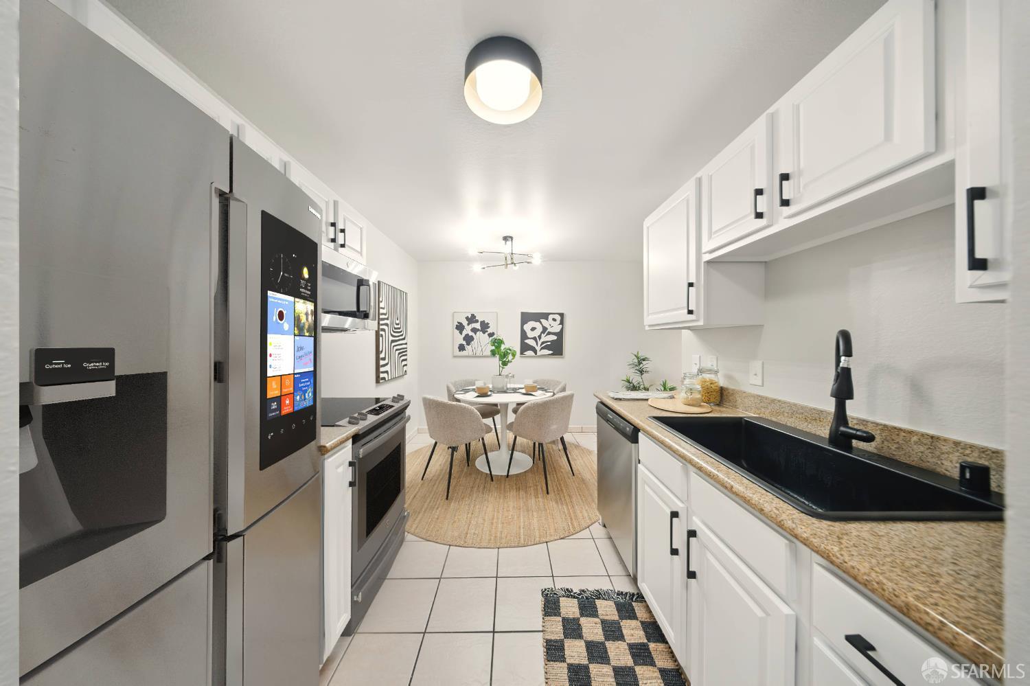Detail Gallery Image 5 of 17 For 16006 E 14th St #101,  San Leandro,  CA 94578 - 2 Beds | 1 Baths