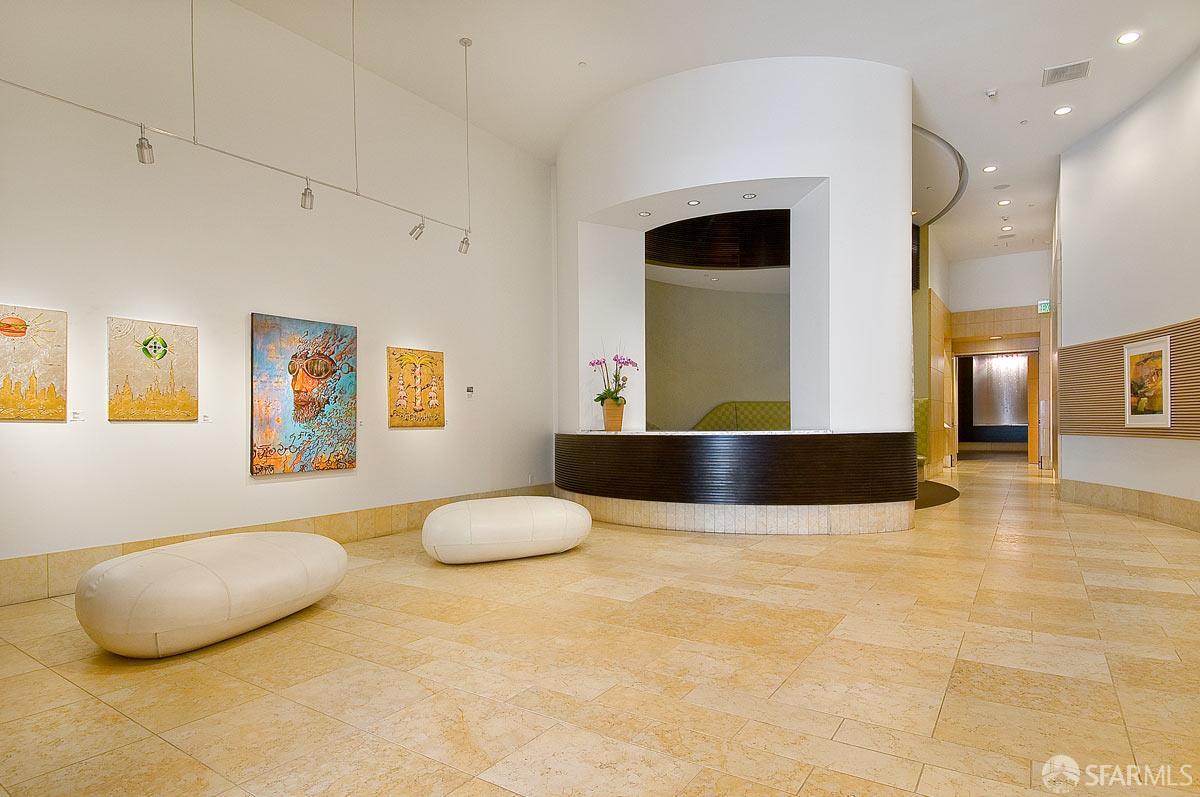Photo #14: 425047884 Listing: Photo #14