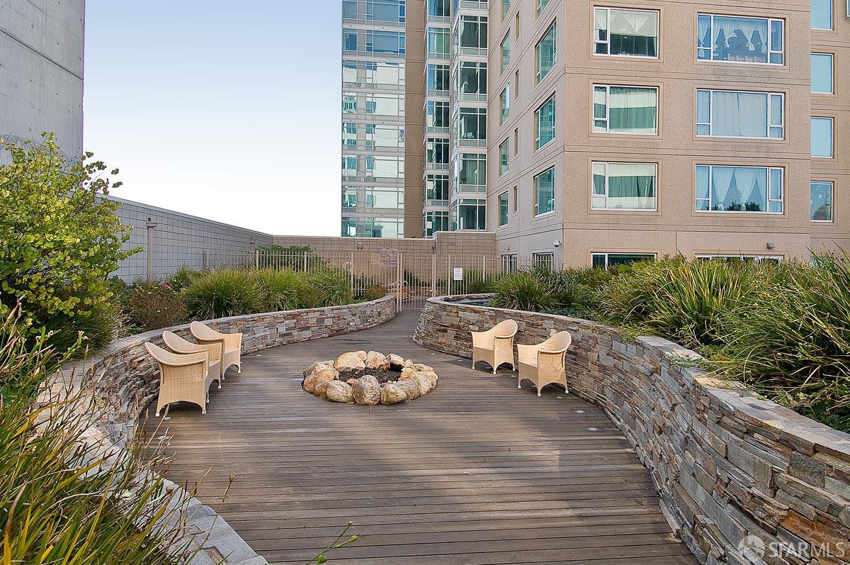 Photo #18: 425047884 Listing: Photo #18