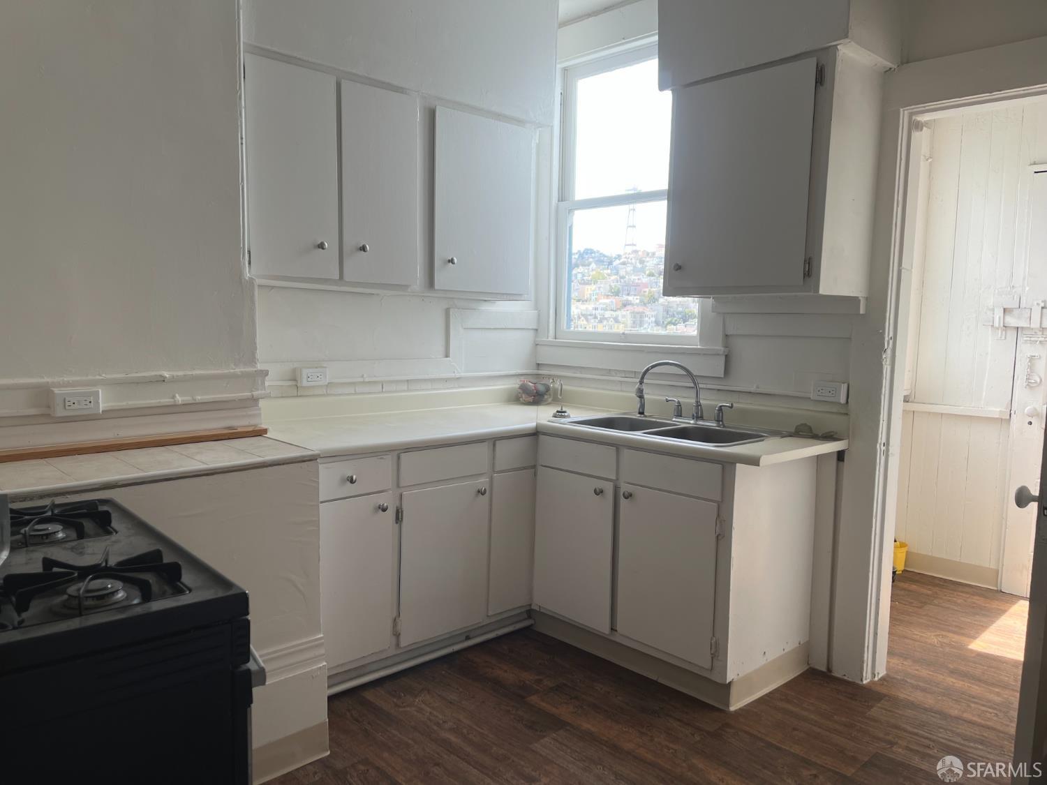 Detail Gallery Image 7 of 40 For 425 Steiner St, San Francisco,  CA 94117 - – Beds | – Baths