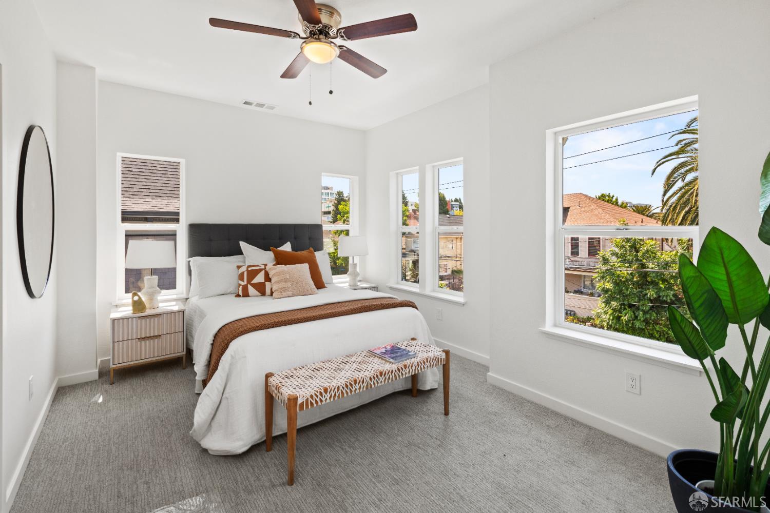 Detail Gallery Image 17 of 27 For 528 32nd St, Oakland,  CA 94609 - 3 Beds | 2 Baths
