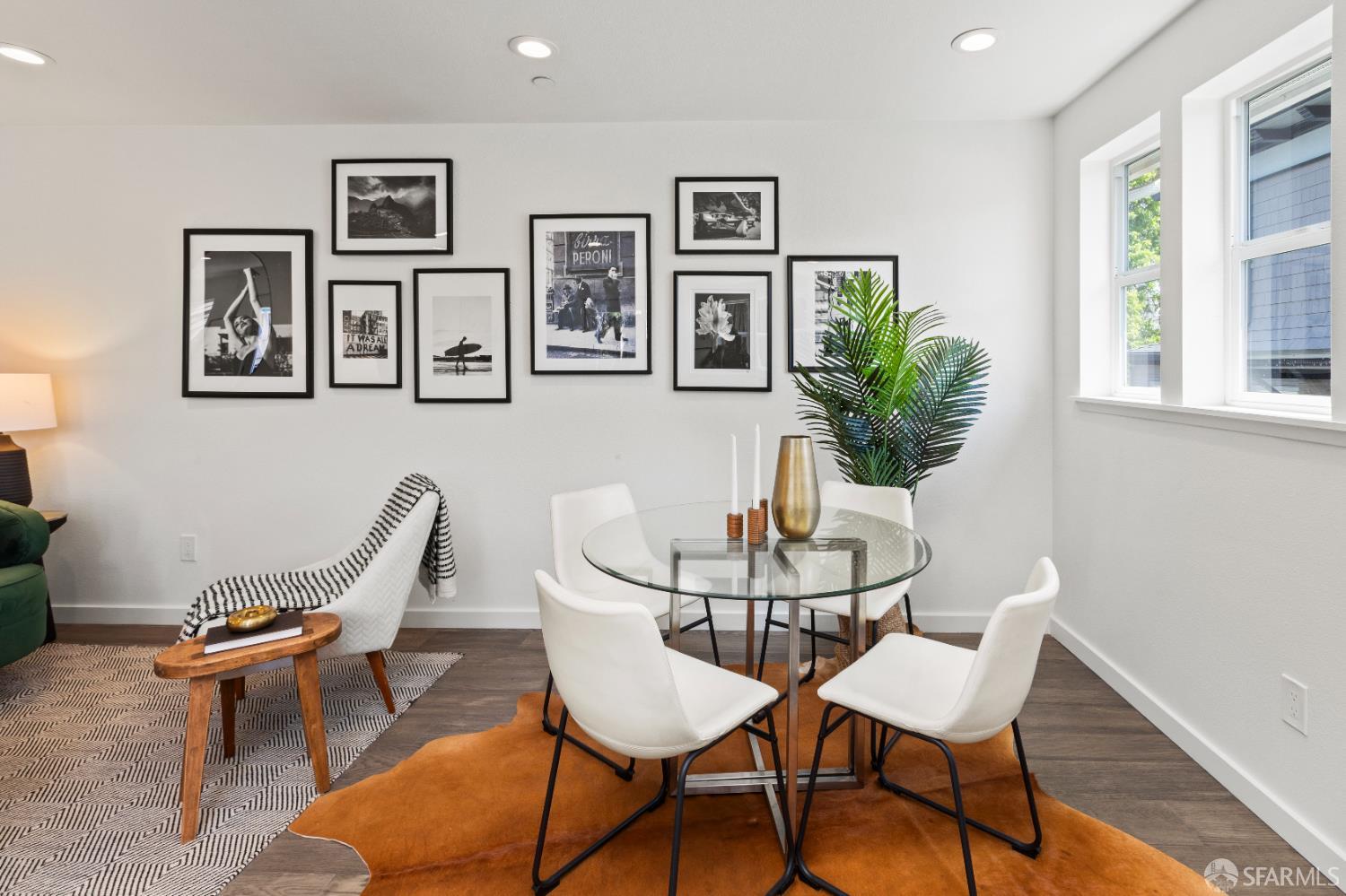 Detail Gallery Image 5 of 27 For 528 32nd St, Oakland,  CA 94609 - 3 Beds | 2 Baths