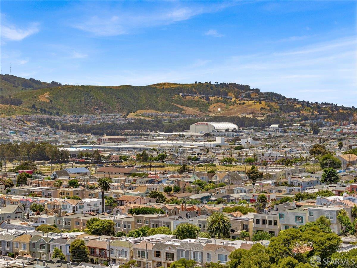 Detail Gallery Image 44 of 45 For 114 Emerald Cove Ter, San Francisco,  CA 94134 - 4 Beds | 3 Baths