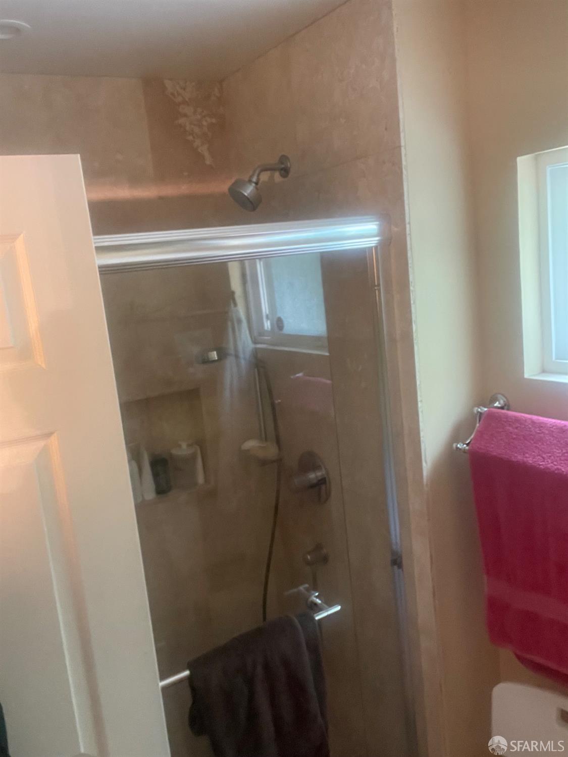 Detail Gallery Image 23 of 65 For 767 Marlesta Rd, Pinole,  CA 94564 - 3 Beds | 2/1 Baths