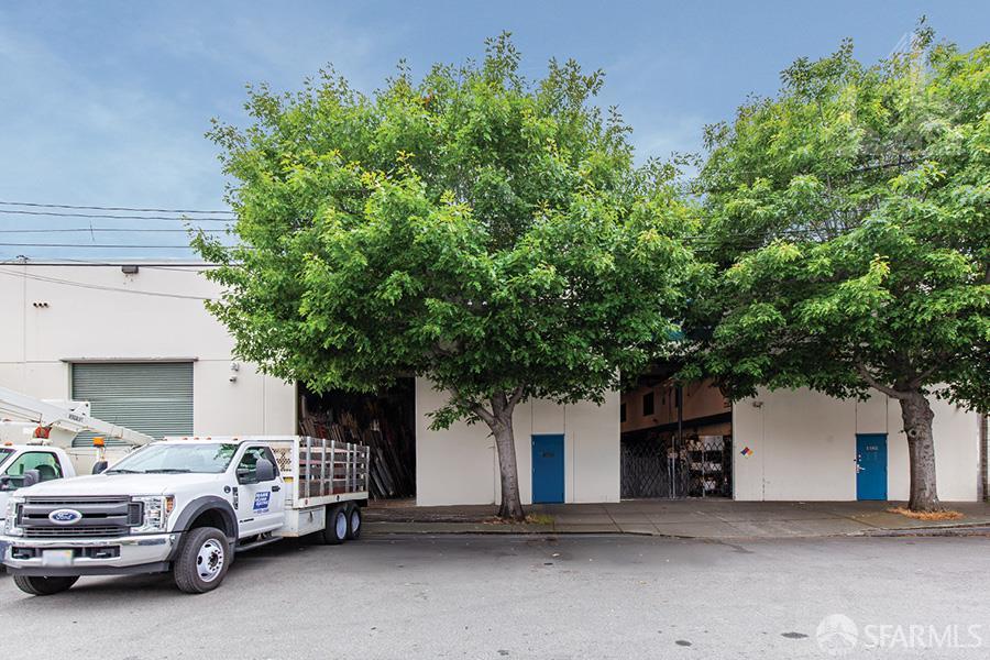 Detail Gallery Image 9 of 11 For 1385 Donner Ave, San Francisco,  CA 94124 - – Beds | – Baths