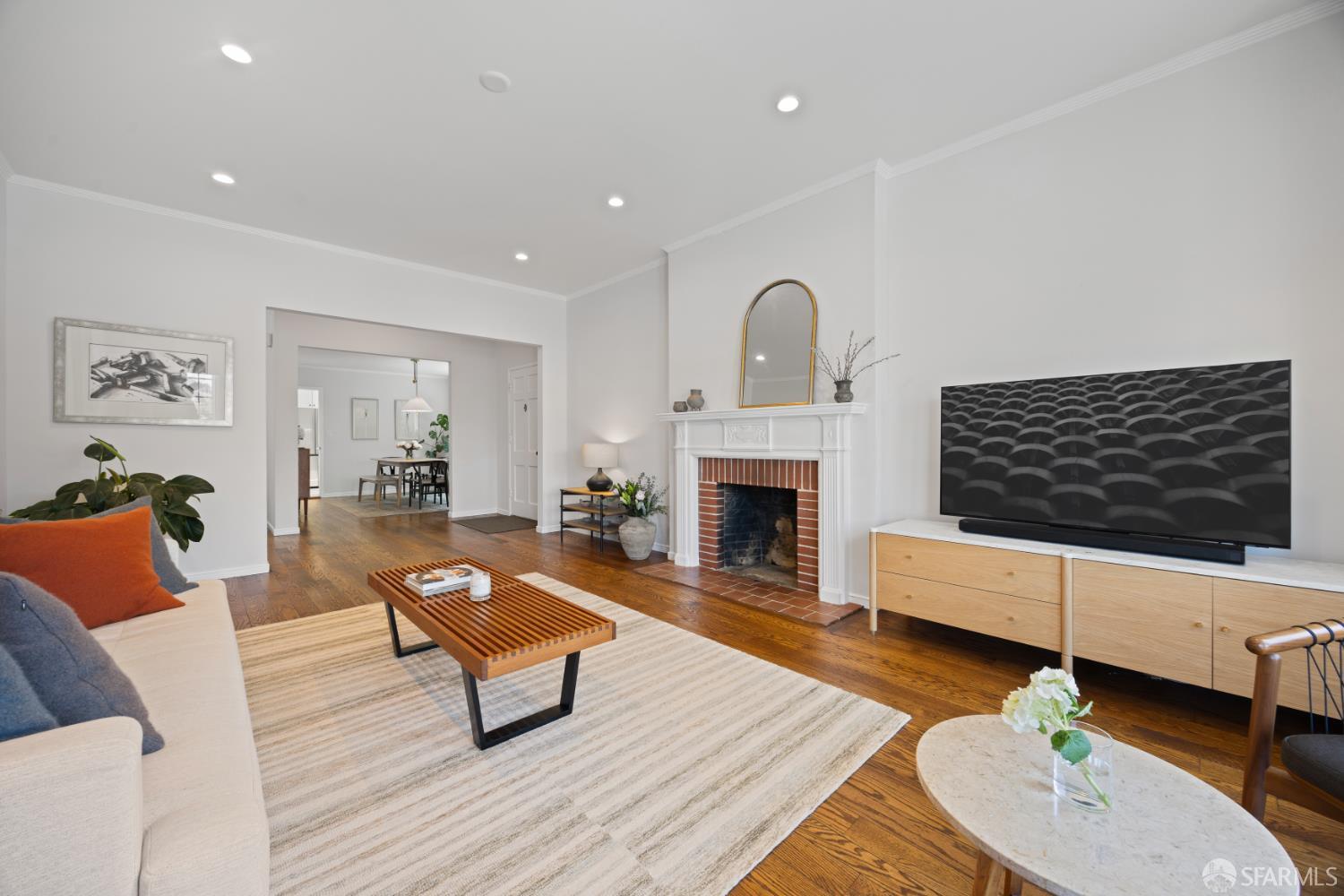 Detail Gallery Image 7 of 31 For 27 Fairway Dr, Daly City,  CA 94015 - 2 Beds | 1 Baths