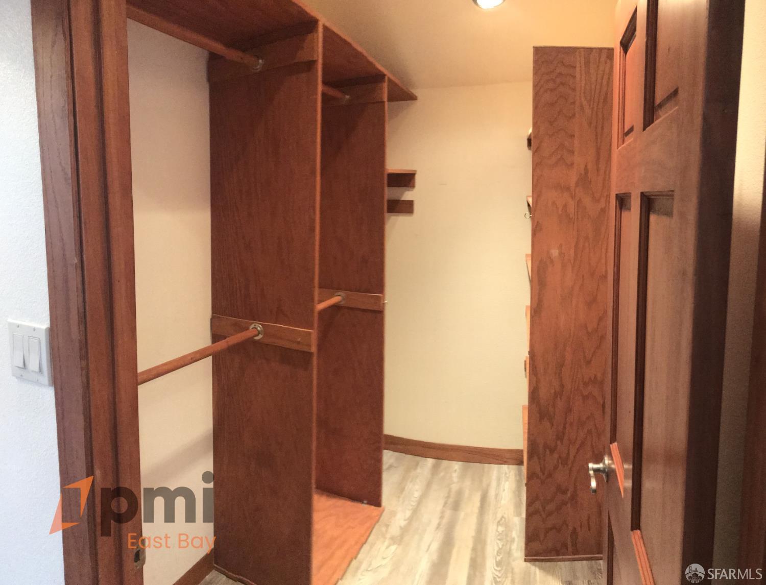 Detail Gallery Image 14 of 21 For 539 Palms Dr, Martinez,  CA 94553 - 4 Beds | 3 Baths