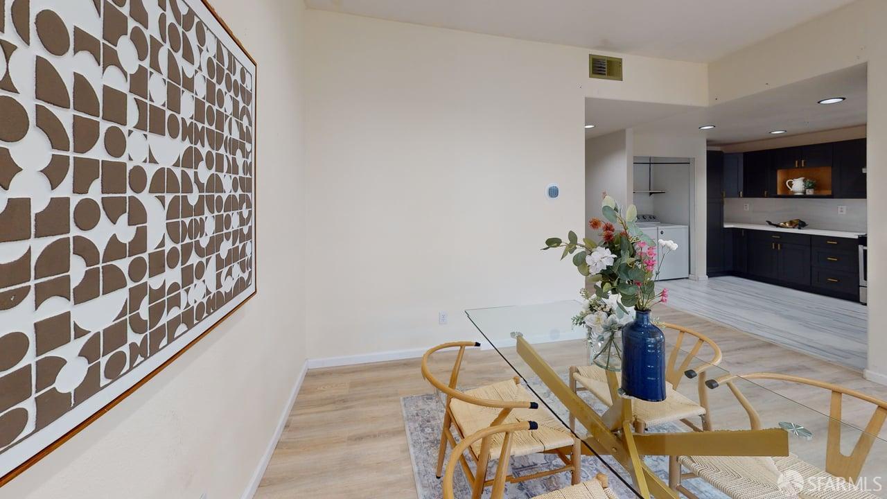 Detail Gallery Image 21 of 76 For 103 Stoneridge Ln #2210,  San Francisco,  CA 94134 - 3 Beds | 2 Baths