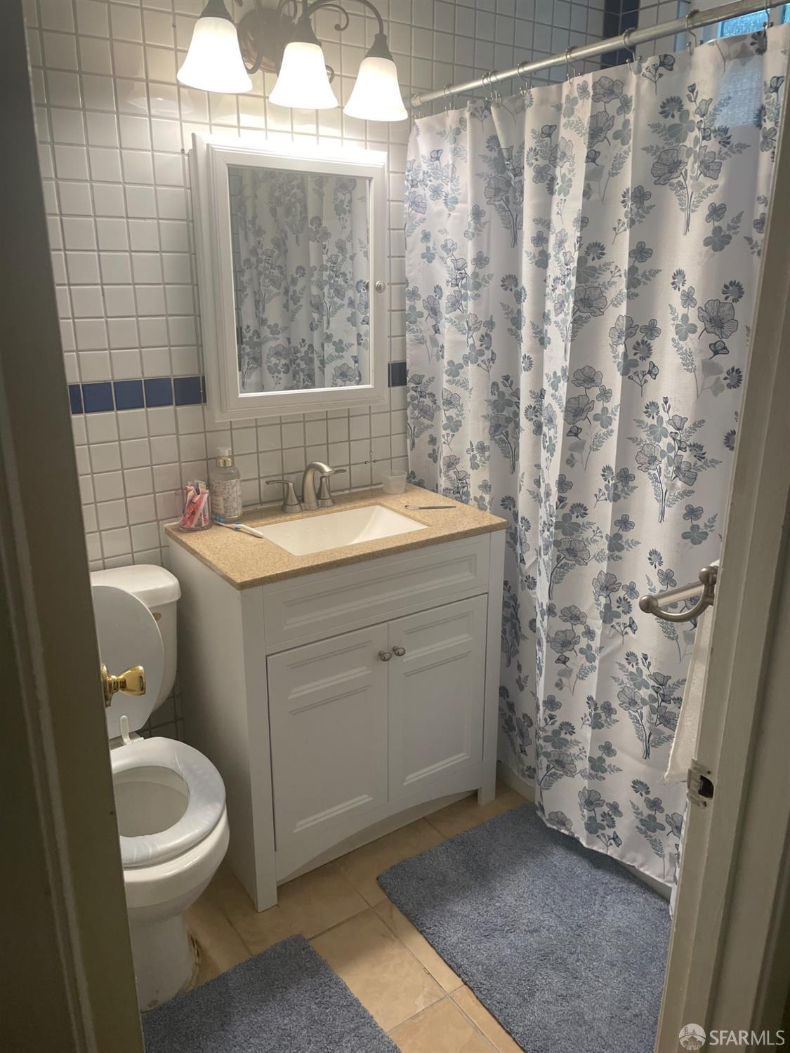 Detail Gallery Image 18 of 65 For 767 Marlesta Rd, Pinole,  CA 94564 - 3 Beds | 2/1 Baths