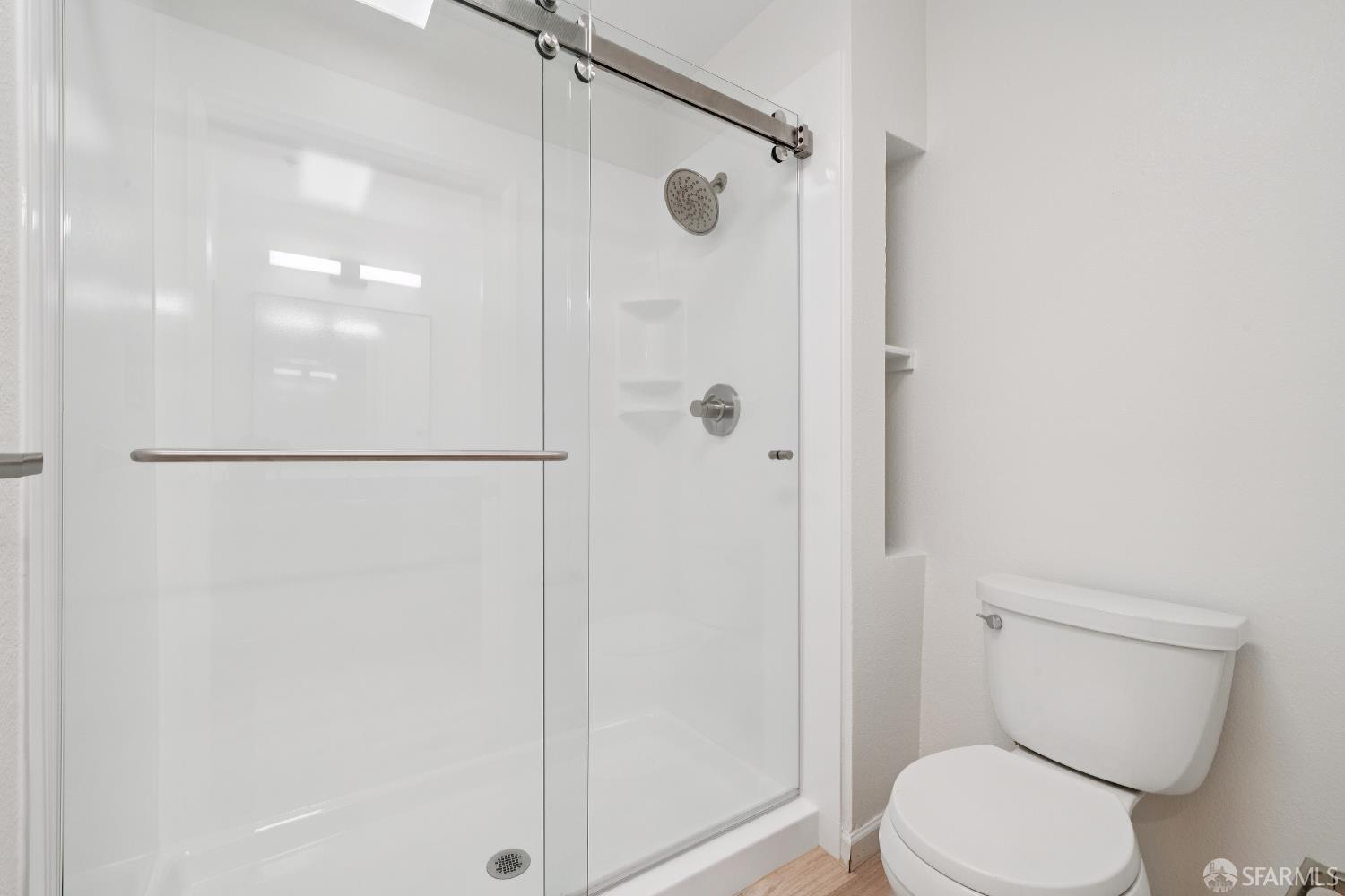 Detail Gallery Image 23 of 33 For 200 Caldecott Ln #208,  Oakland,  CA 94618 - 2 Beds | 2 Baths