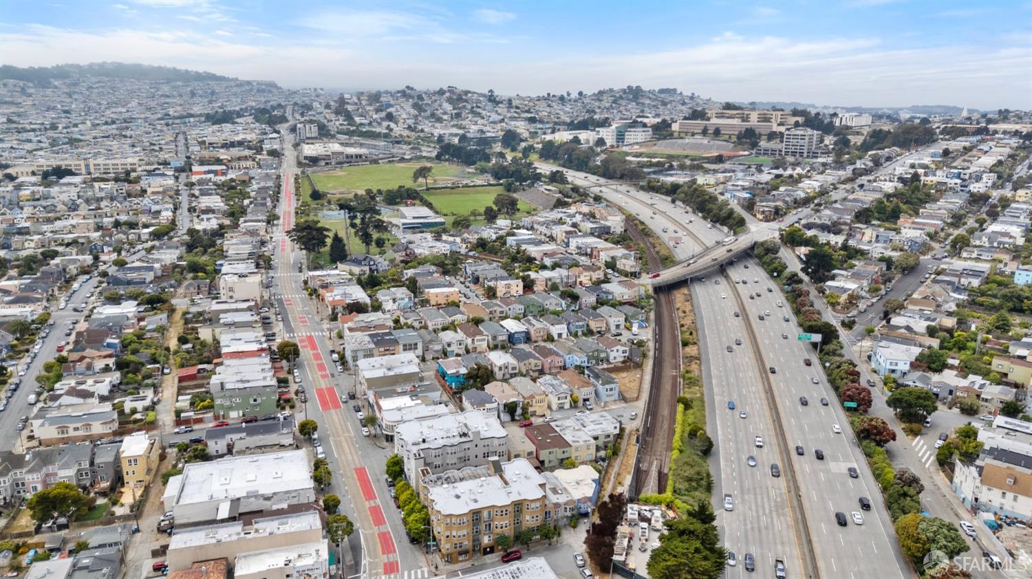 Colonial Way, San Francisco, California image 31