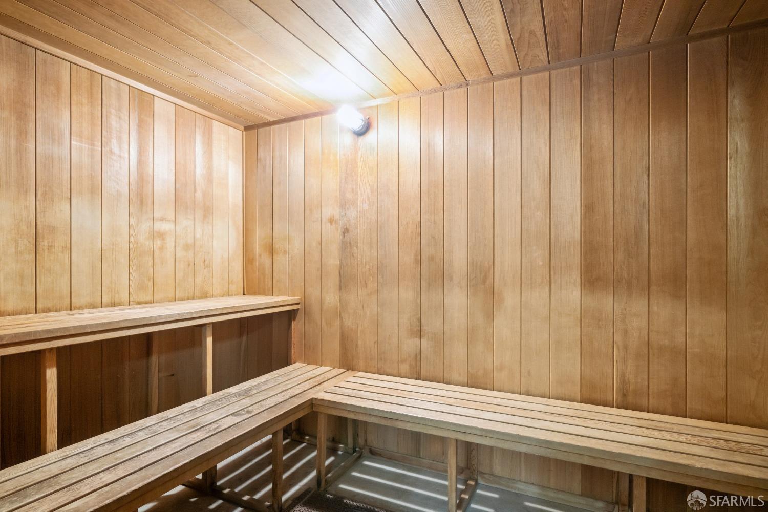 Detail Gallery Image 28 of 33 For 200 Caldecott Ln #208,  Oakland,  CA 94618 - 2 Beds | 2 Baths