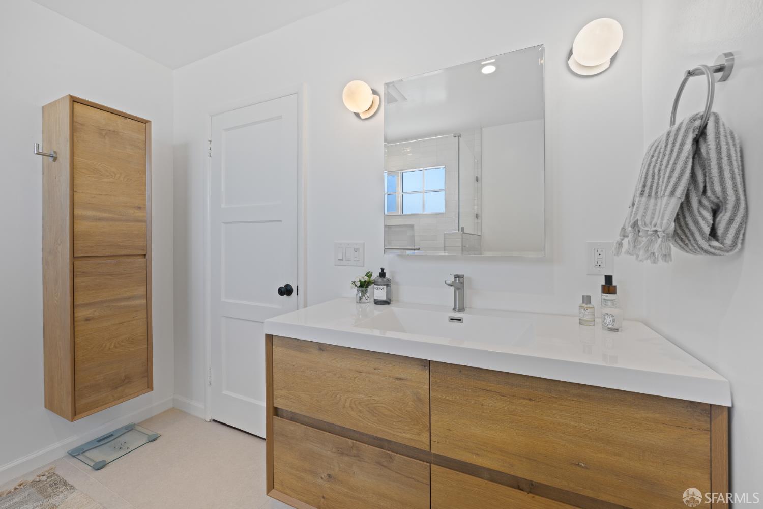 Detail Gallery Image 17 of 31 For 27 Fairway Dr, Daly City,  CA 94015 - 2 Beds | 1 Baths