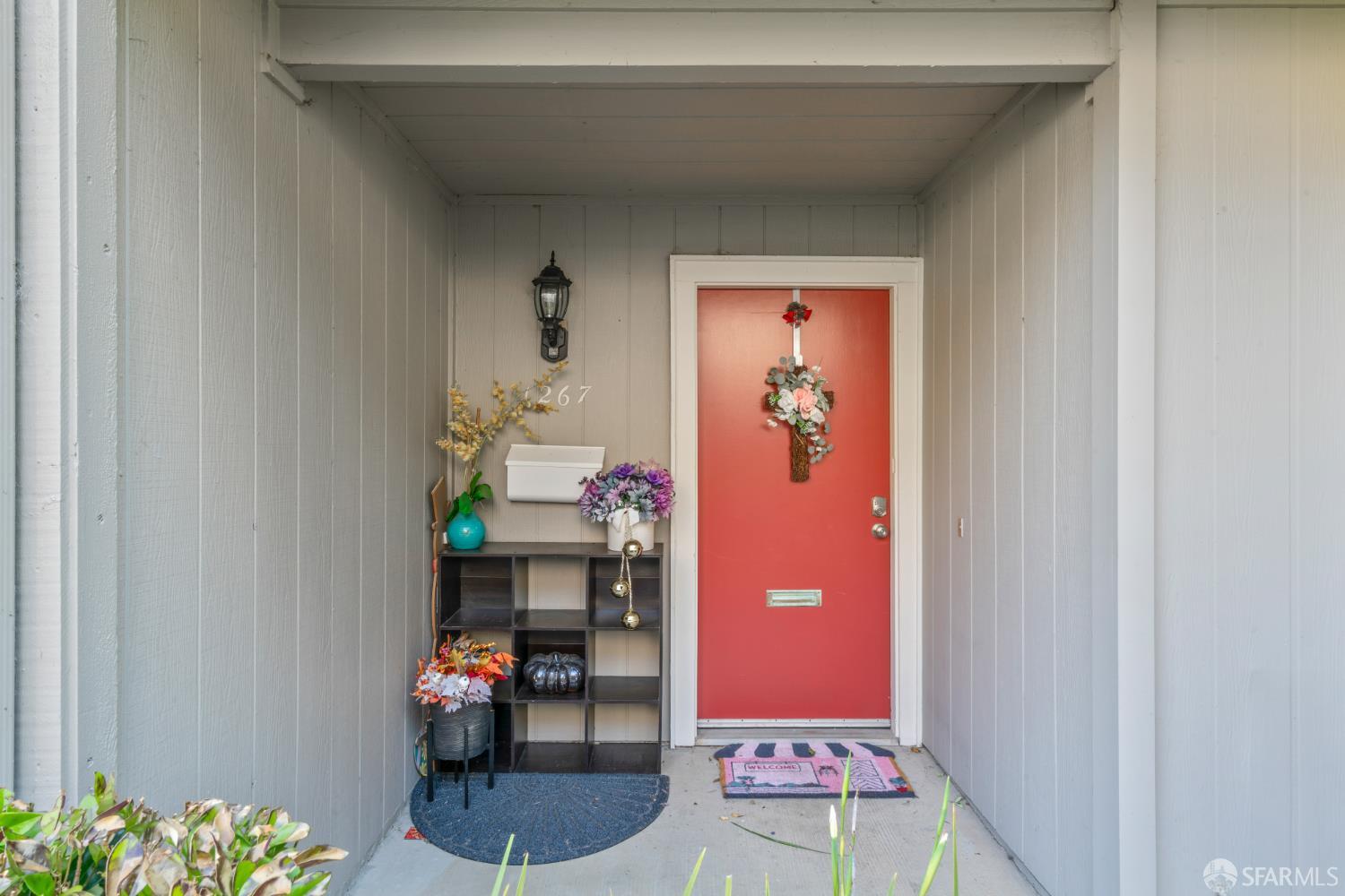 Photo #2: 425048222 Listing 