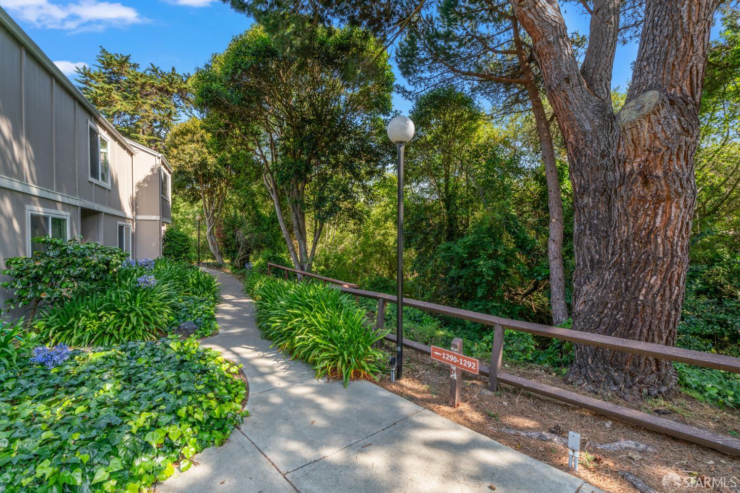 Detail Gallery Image 43 of 46 For 1267 Rosita Rd, Pacifica,  CA 94044 - 2 Beds | 1/1 Baths