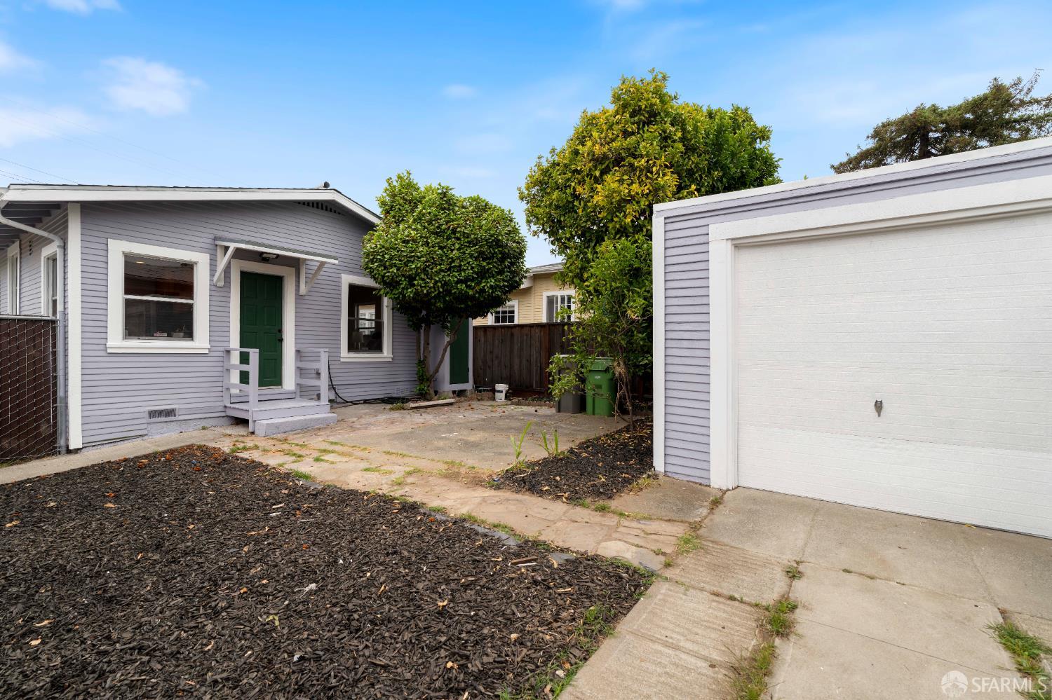 Detail Gallery Image 21 of 22 For 3644 Redding St, Oakland,  CA 94619 - 2 Beds | 1 Baths