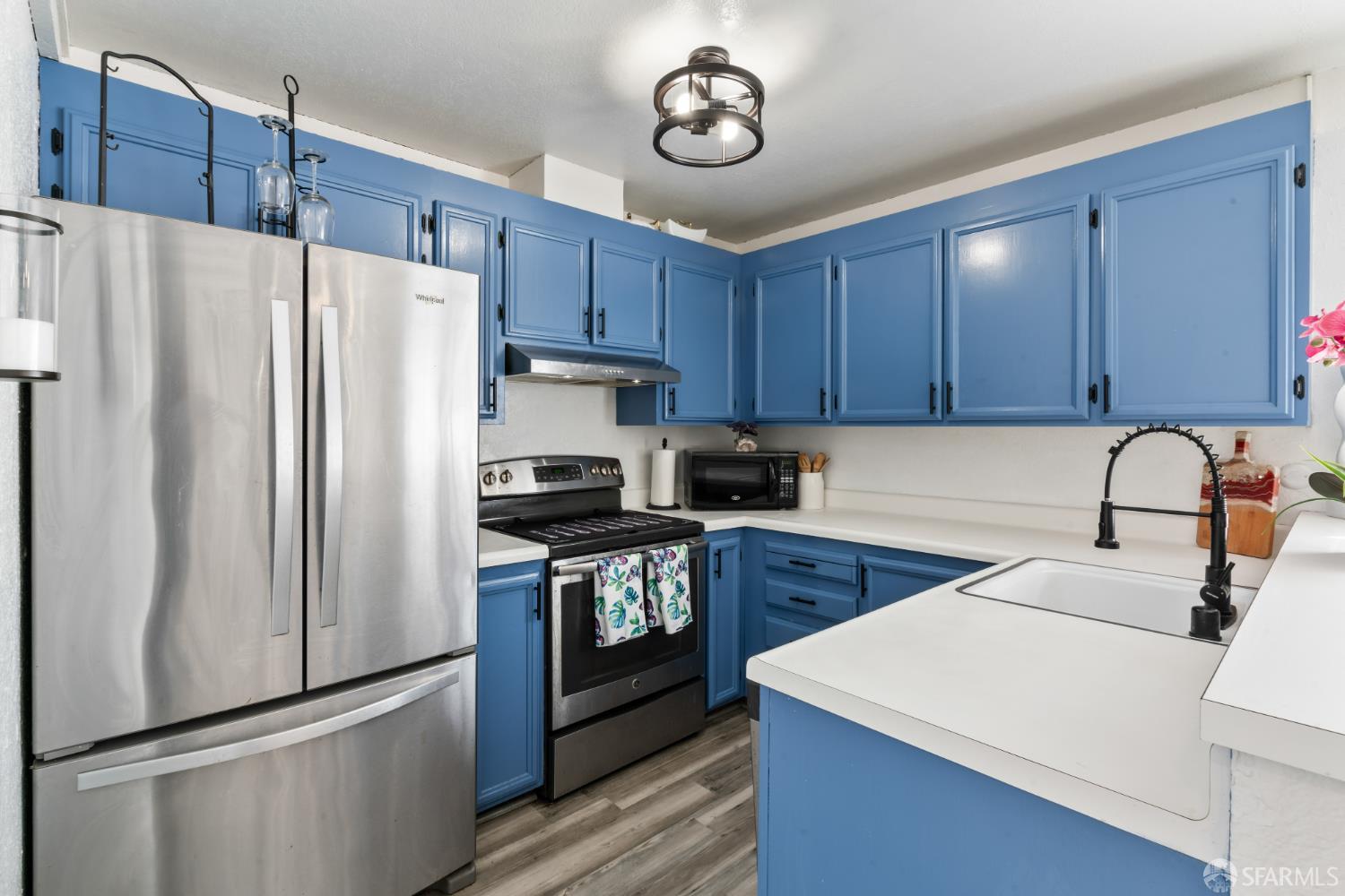 Detail Gallery Image 21 of 46 For 1267 Rosita Rd, Pacifica,  CA 94044 - 2 Beds | 1/1 Baths