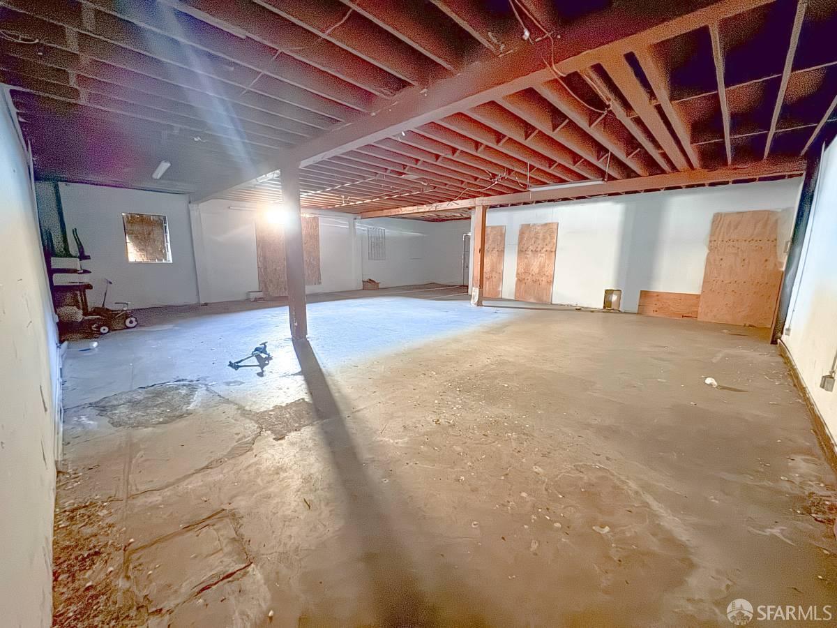 Detail Gallery Image 8 of 19 For 5424 International Blvd, Oakland,  CA 94601 - – Beds | – Baths