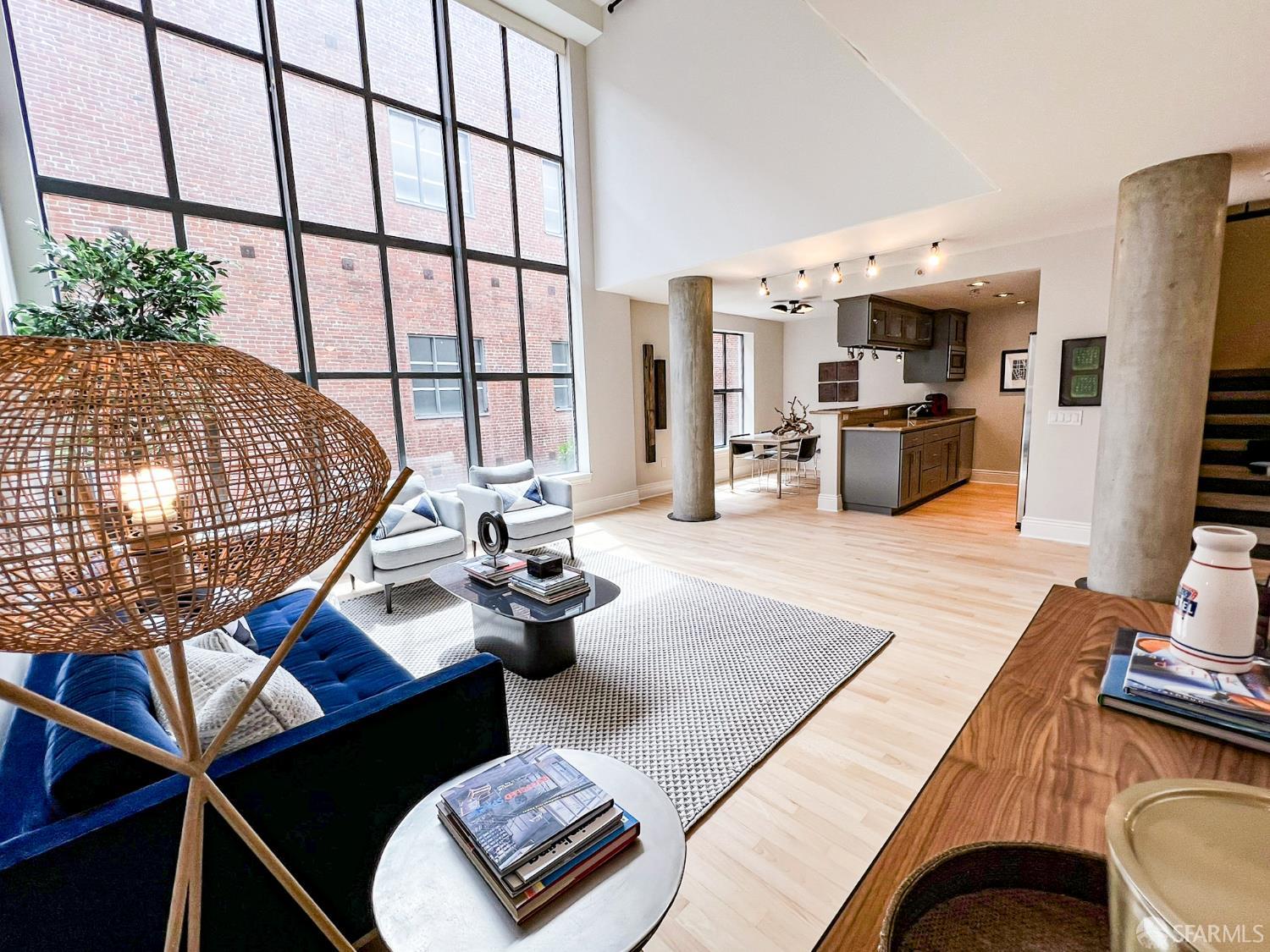 Photo #3: 425043515 Listing 