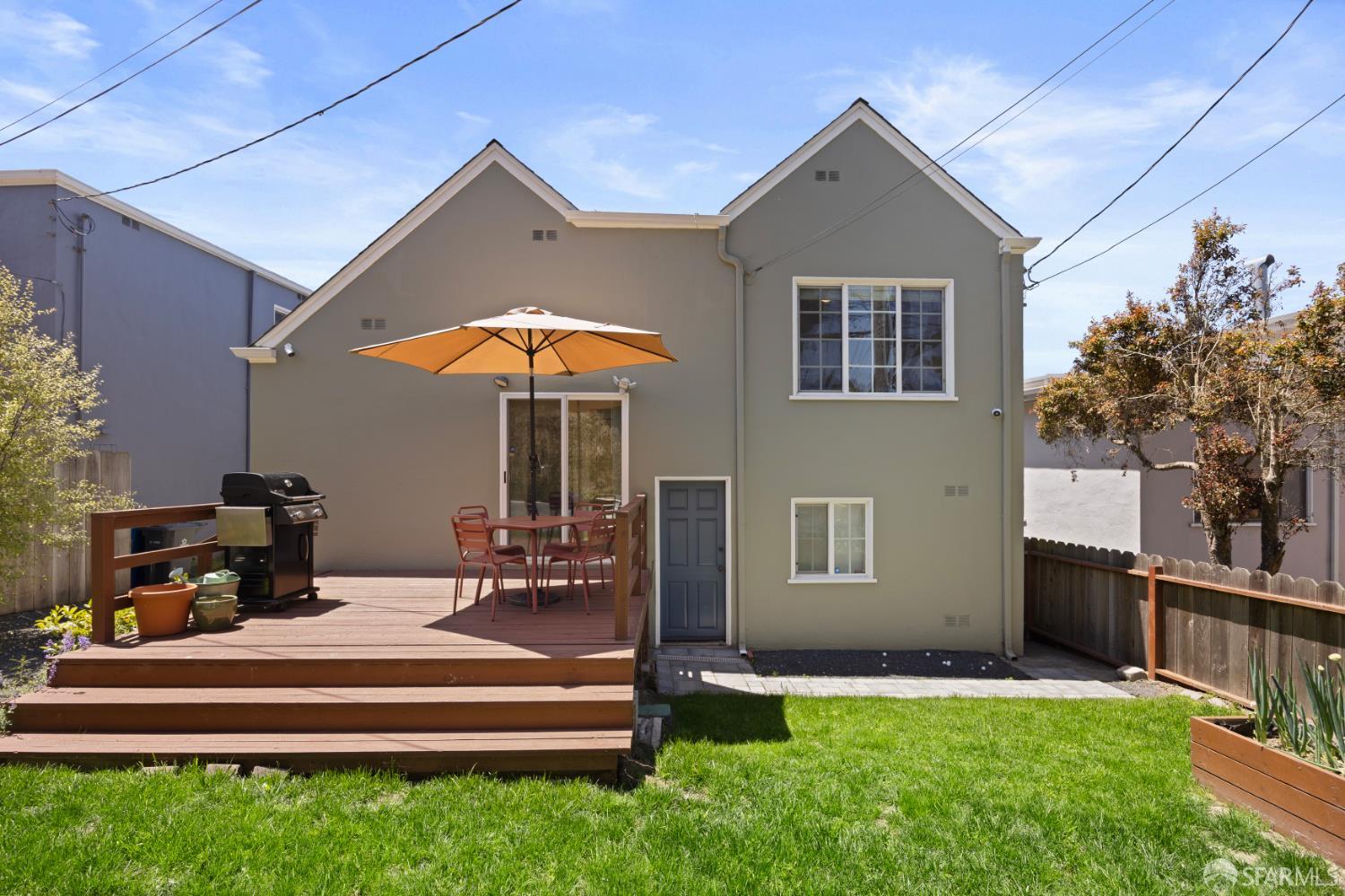 Detail Gallery Image 30 of 31 For 27 Fairway Dr, Daly City,  CA 94015 - 2 Beds | 1 Baths