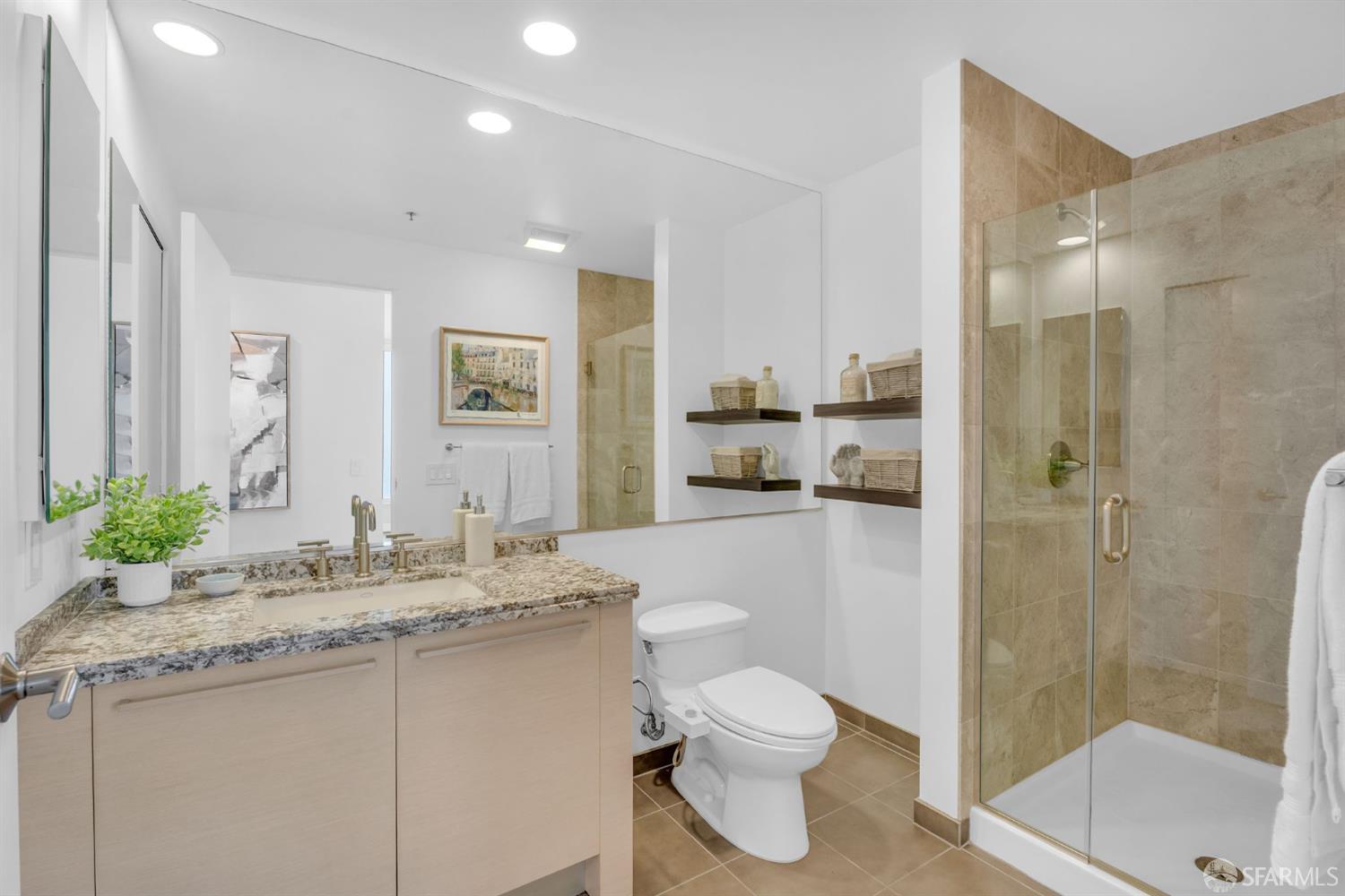 Photo #32: 425048683 Listing: Photo #32