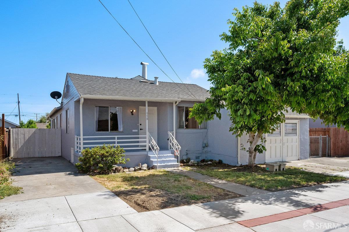 Thumbnail for 779 E Lewelling Blvd, Hayward, CA 94541
