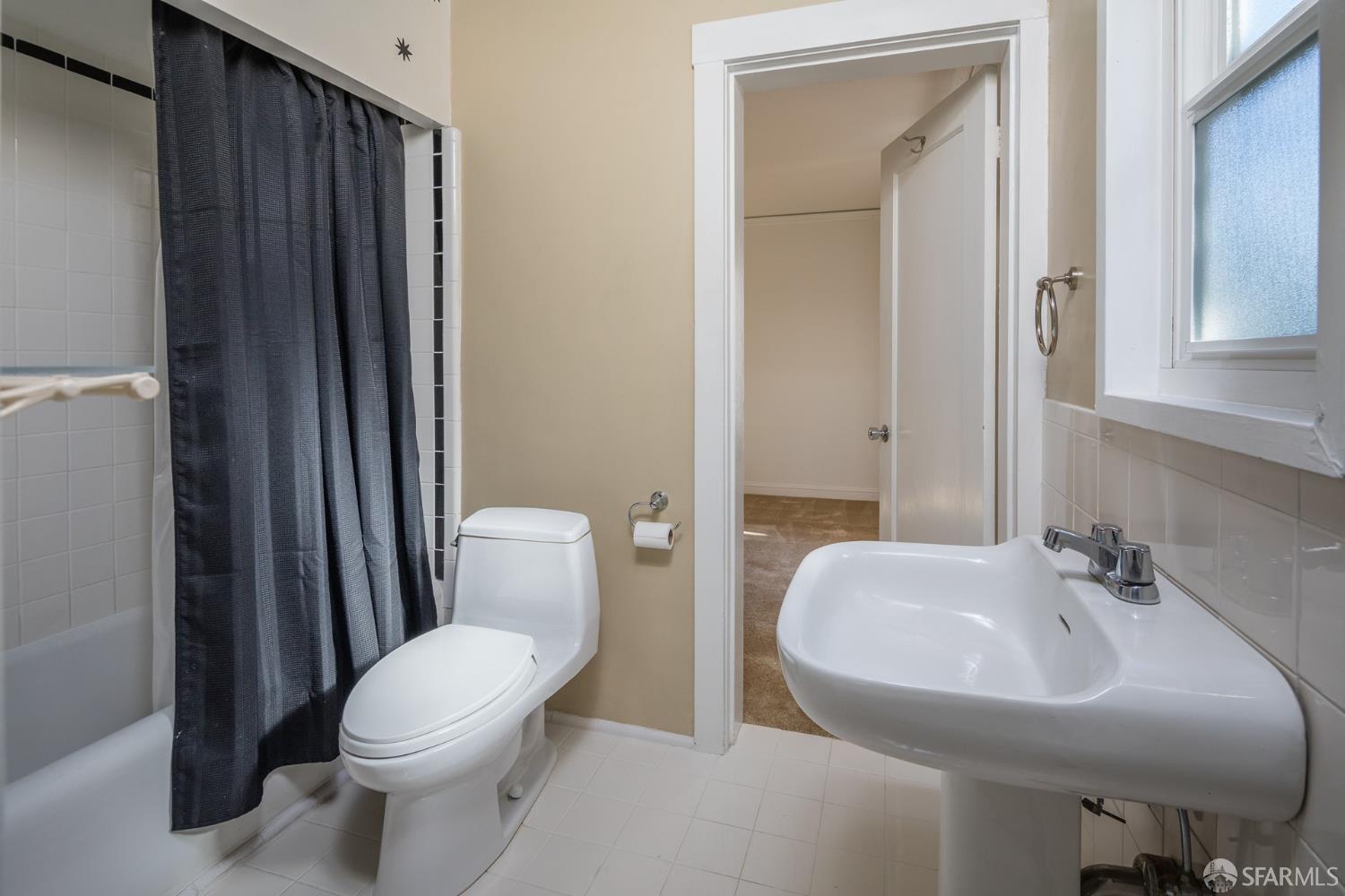 Detail Gallery Image 22 of 24 For 2627 Hale Dr, Burlingame,  CA 94010 - 4 Beds | 2/1 Baths