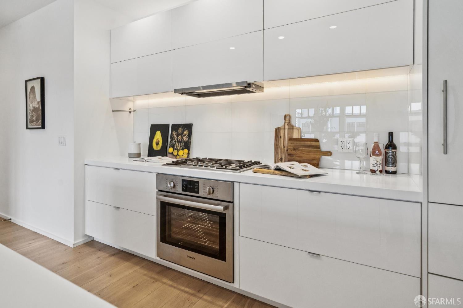 Photo #18: 425049201 Listing: Photo #18