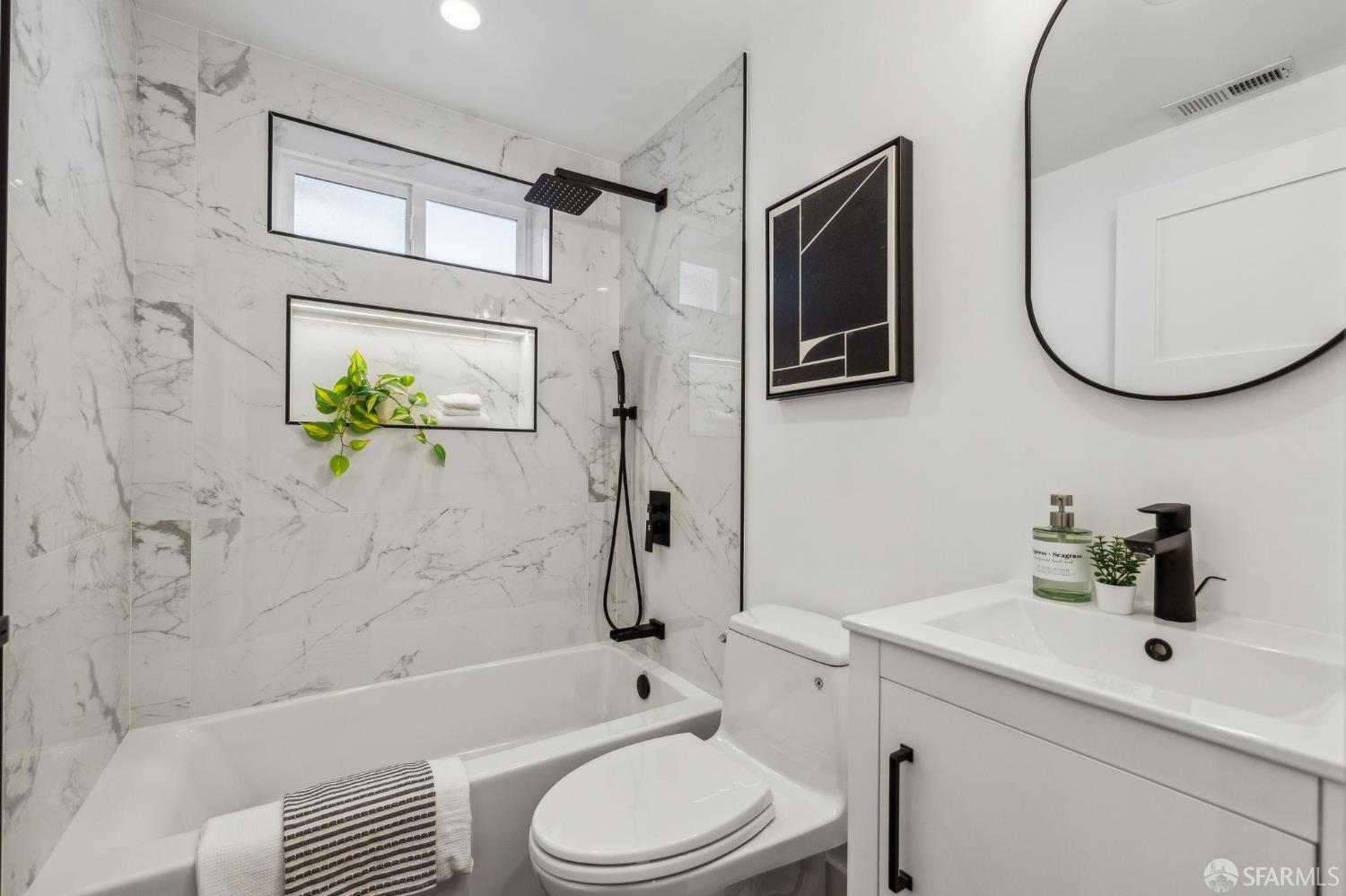 Detail Gallery Image 54 of 66 For 57 Niagara Ave, San Francisco,  CA 94112 - 5 Beds | 4/1 Baths