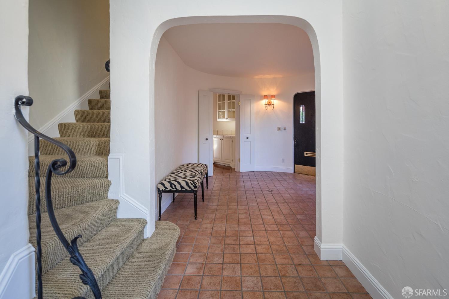 Detail Gallery Image 8 of 24 For 2627 Hale Dr, Burlingame,  CA 94010 - 4 Beds | 2/1 Baths