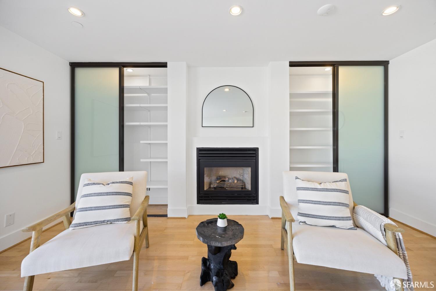 Photo #16: 425049229 Listing: Photo #16