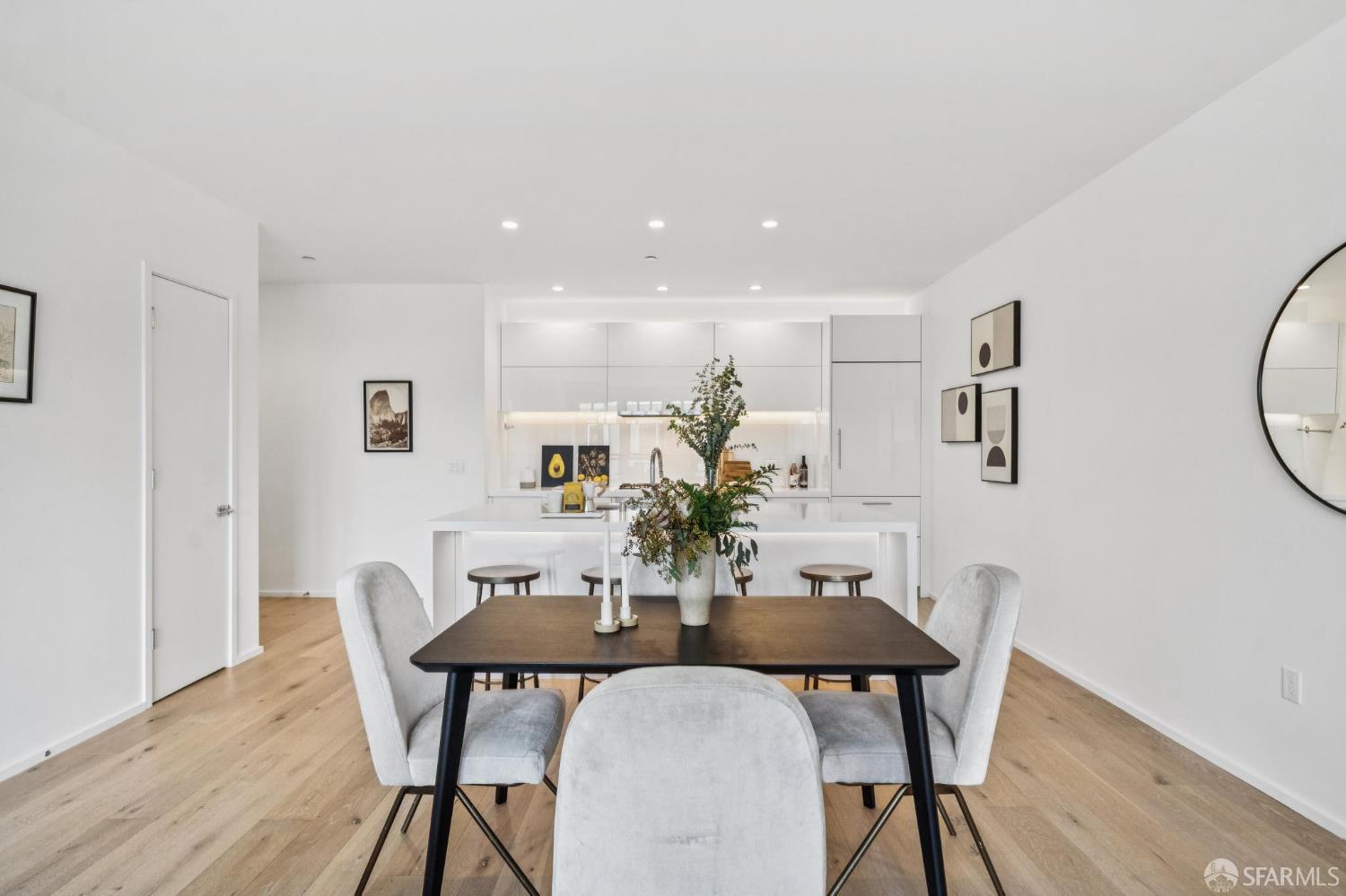 Photo #11: 425049201 Listing: Photo #11