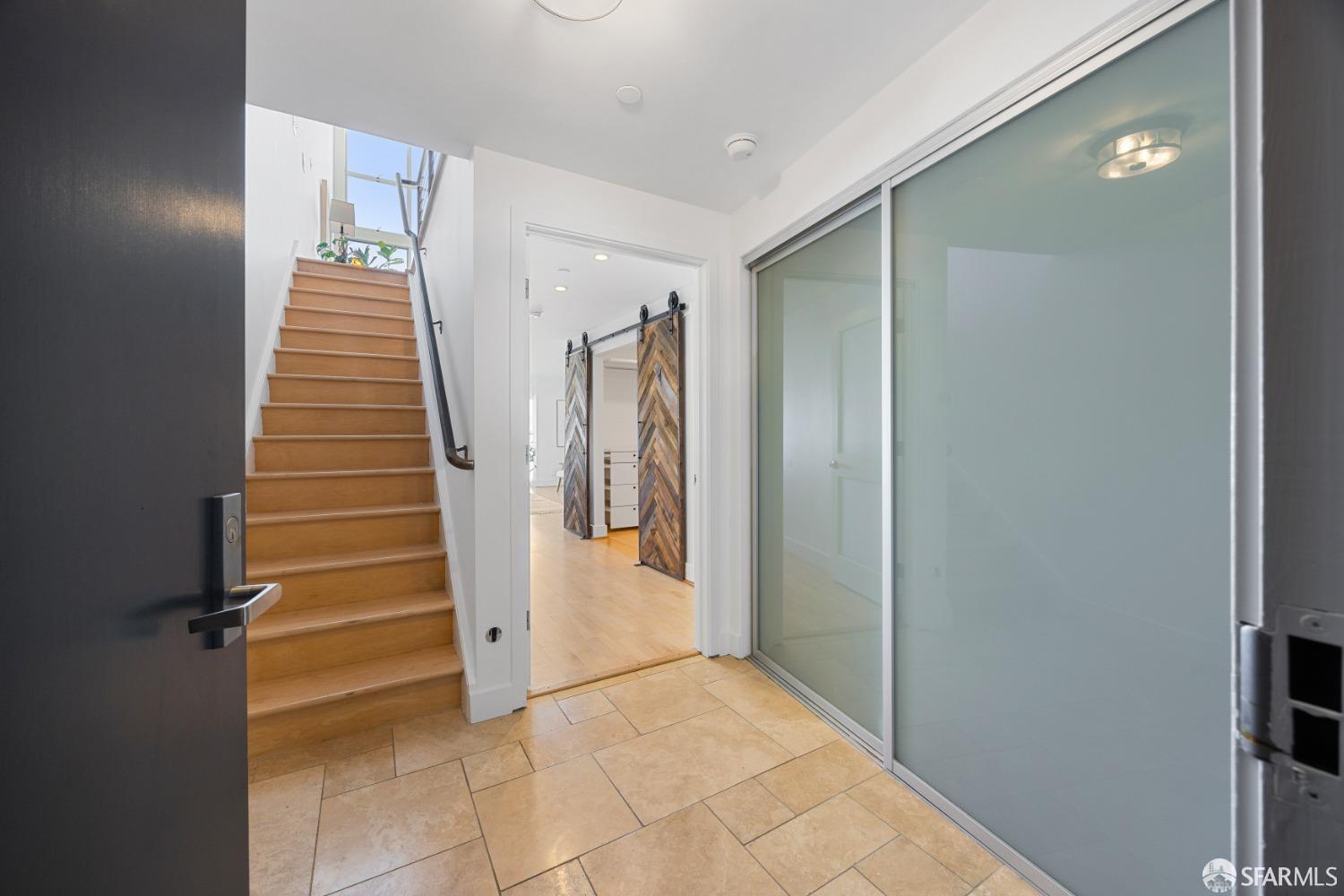 Photo #22: 425049229 Listing: Photo #22