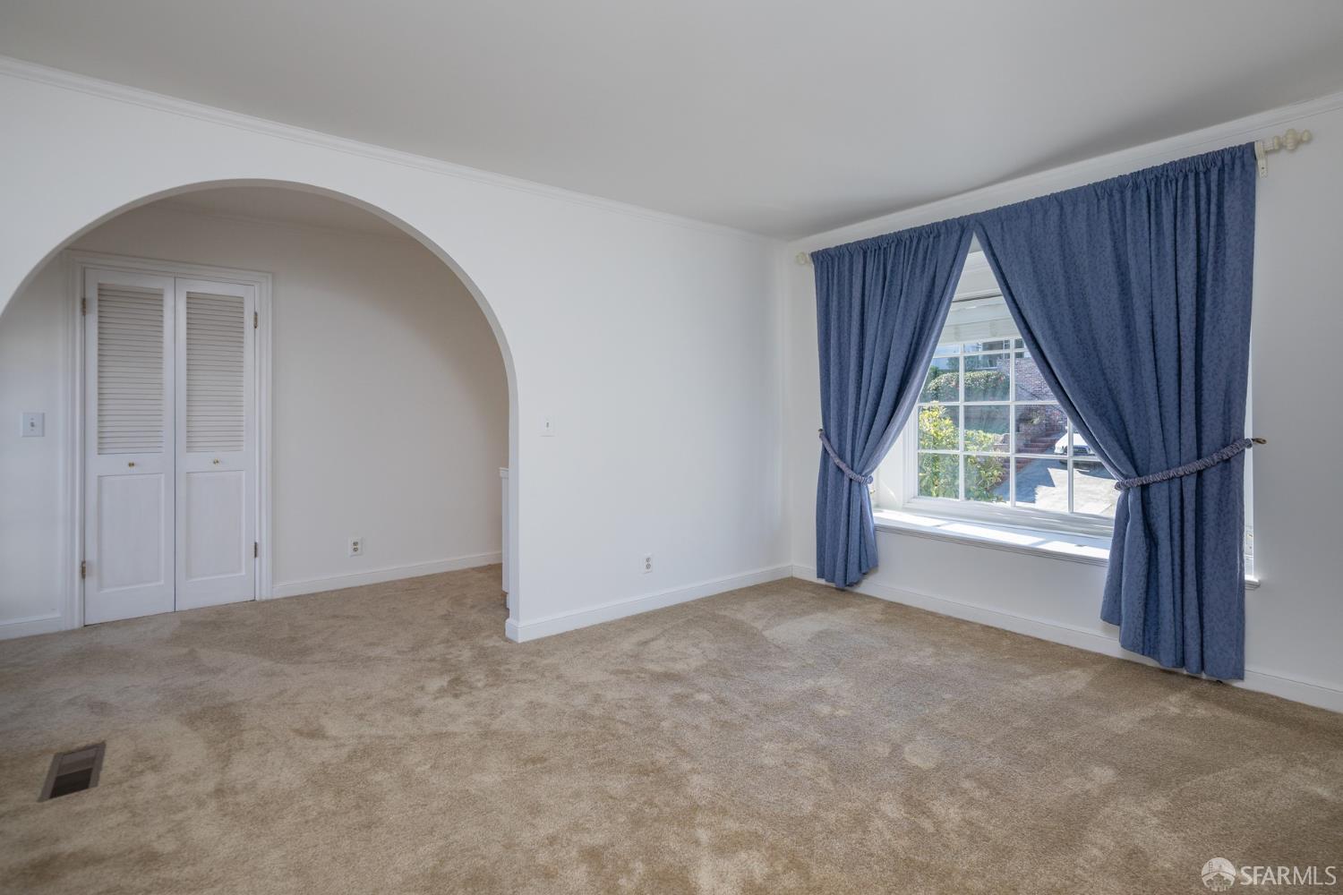 Detail Gallery Image 15 of 24 For 2627 Hale Dr, Burlingame,  CA 94010 - 4 Beds | 2/1 Baths