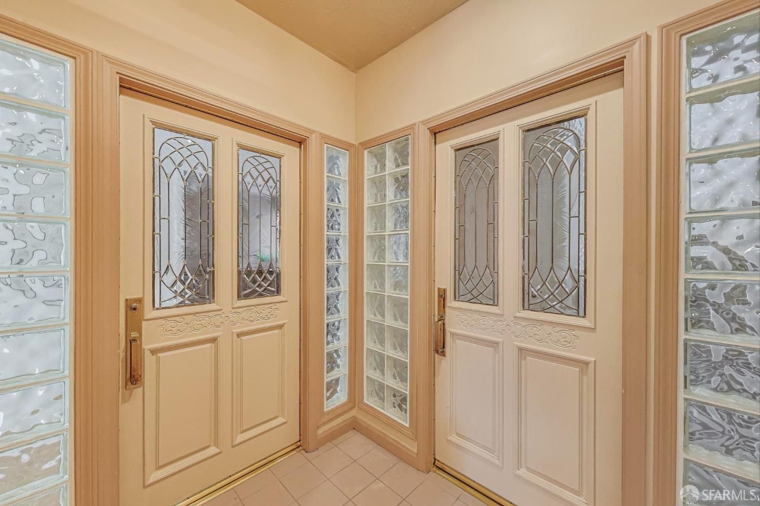Detail Gallery Image 2 of 57 For 2826 Cabrillo St, San Francisco,  CA 94121 - – Beds | – Baths