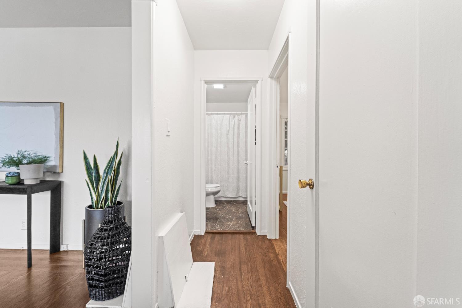 Detail Gallery Image 11 of 55 For 1673 142nd Ave, San Leandro,  CA 94578 - 3 Beds | 2 Baths