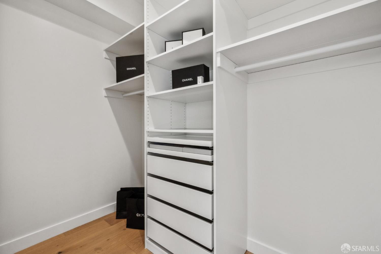 Detail Gallery Image 34 of 66 For 57 Niagara Ave, San Francisco,  CA 94112 - 5 Beds | 4/1 Baths