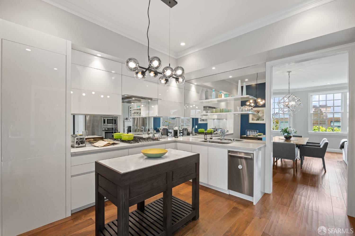 Detail Gallery Image 12 of 51 For 116 Alta St, San Francisco,  CA 94133 - 2 Beds | 2 Baths