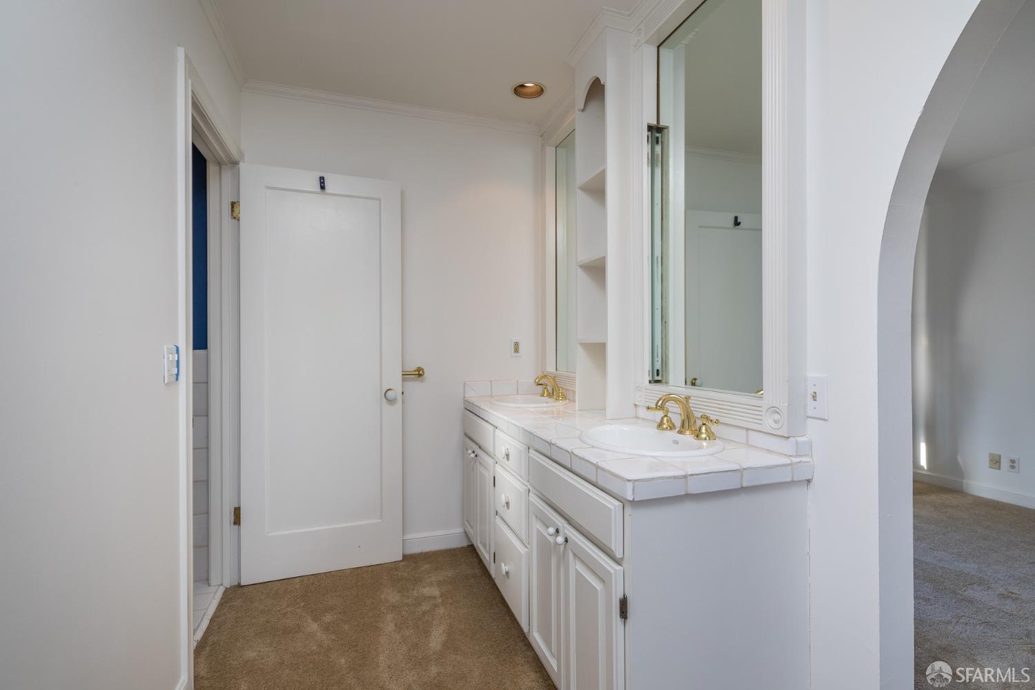 Detail Gallery Image 14 of 24 For 2627 Hale Dr, Burlingame,  CA 94010 - 4 Beds | 2/1 Baths