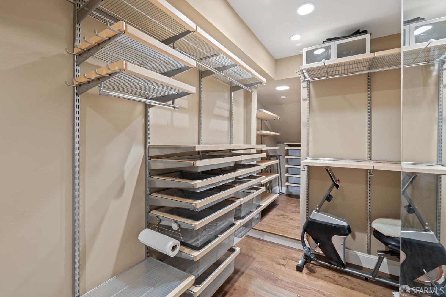 Detail Gallery Image 35 of 51 For 116 Alta St, San Francisco,  CA 94133 - 2 Beds | 2 Baths